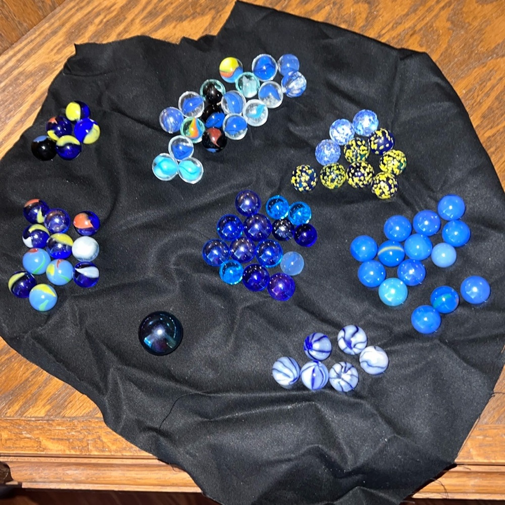 Super Cool Vintage Shades of Blue Marble Collection with 1 Shooter